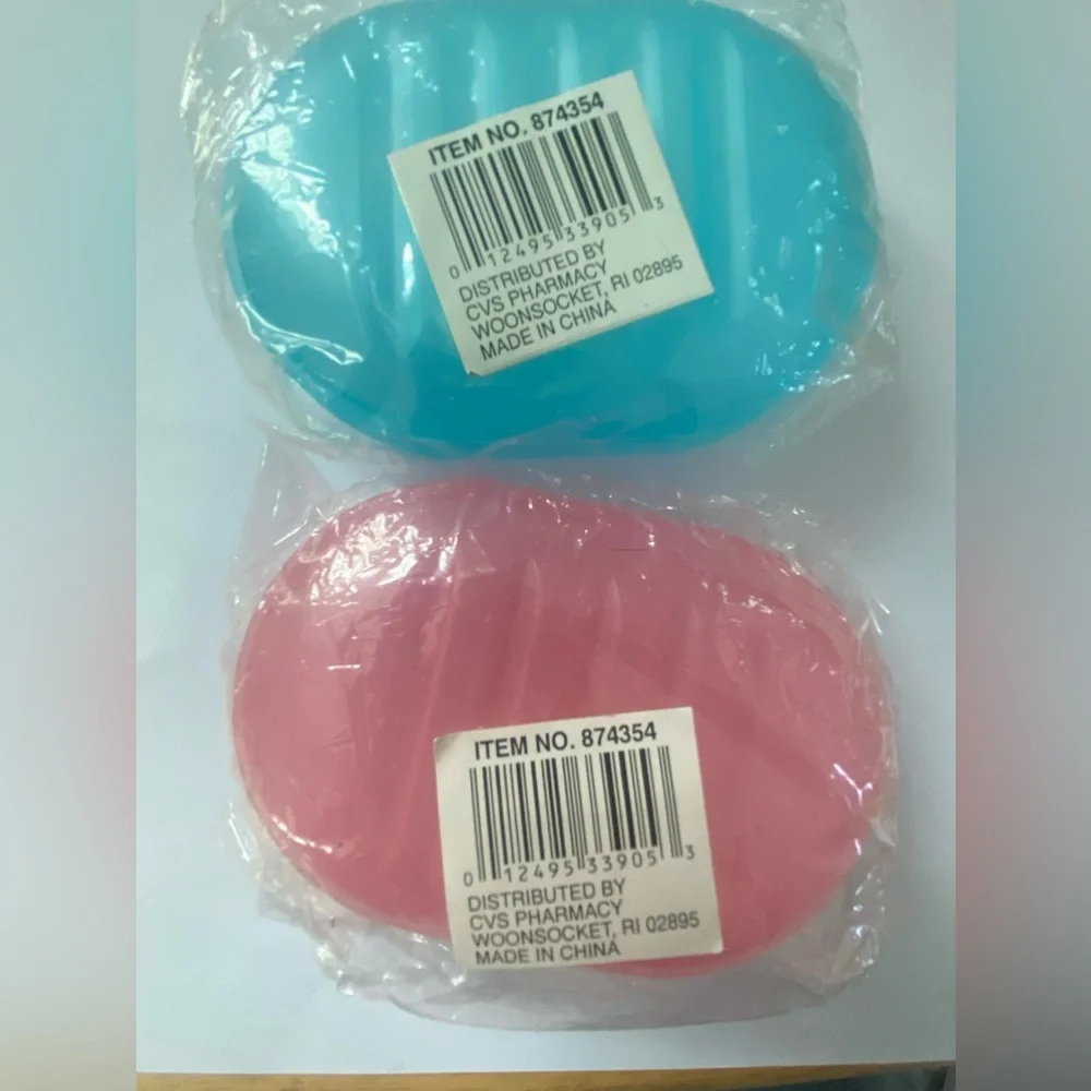 Niki Richards 90s Travel SOAP HOLDER container LOT plastic pink blue container